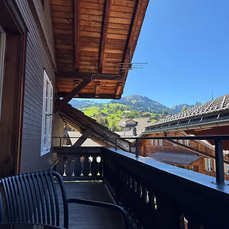 Comfy, Spacious And Duplex *