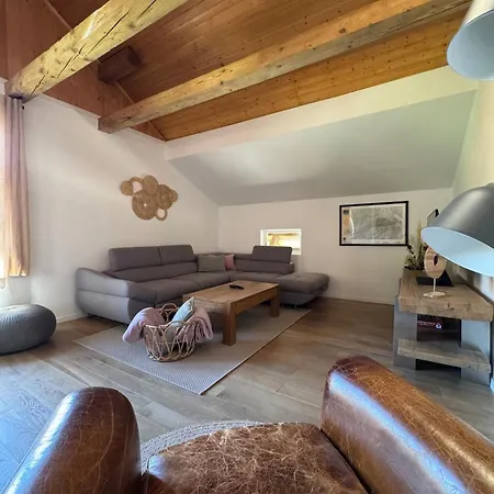 Comfy, Spacious And Duplex Zweisimmen