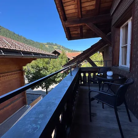 Comfy, Spacious And Duplex Zweisimmen