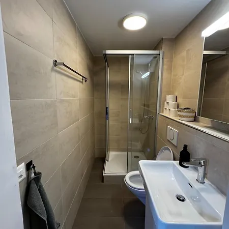 Comfy, Spacious And Duplex *